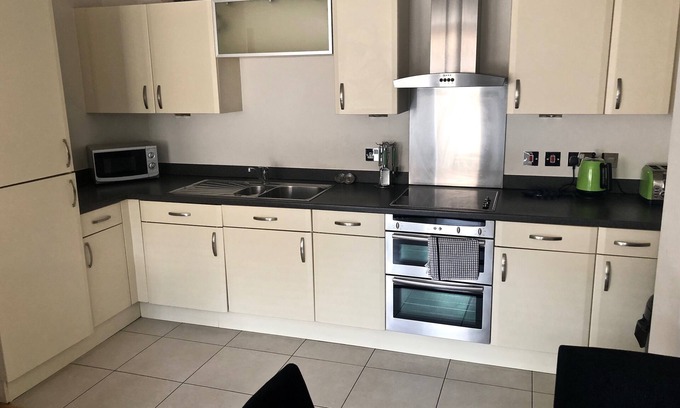 Newbury Apartment | Pelican House 10 exclusive contemporary development (10PEL)