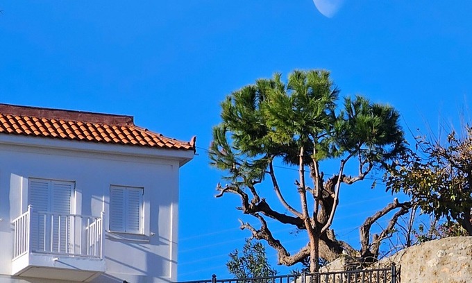 Egira House | Peloponnese Hideout - white house with fantastic sea view and pet-friendly!