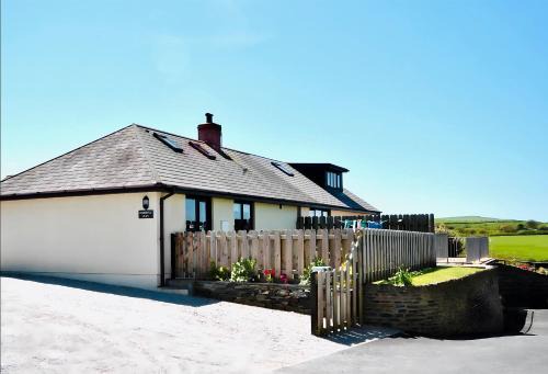 Saint Gennys House | Penkenna
