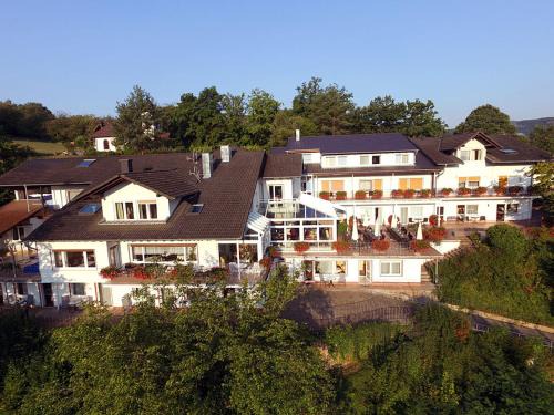 Annweiler am Trifels Bed & Breakfast | Pension Bergterrasse