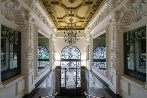 West Berlin Centre House | Pension Classic