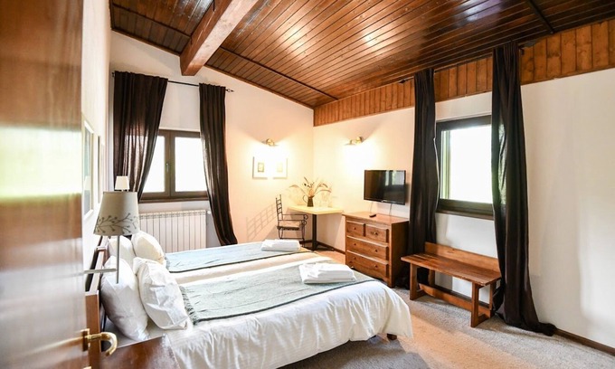 Predeal House | Pensiunea Cornelia