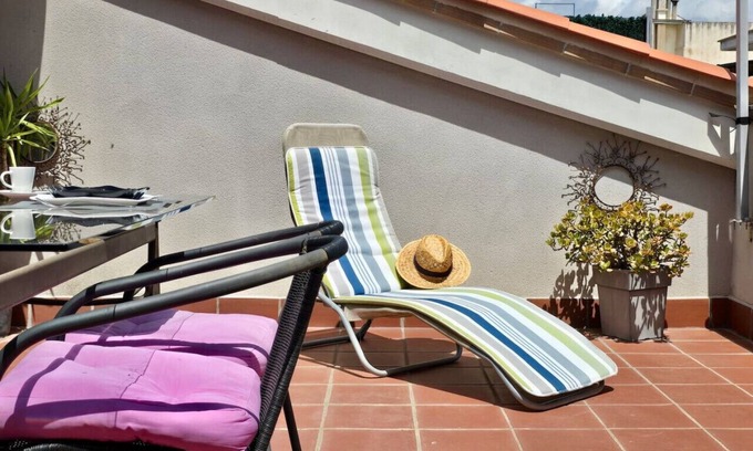 Mataro Apartment | Penthouse 100m from Sea with Terrace, Near BCN