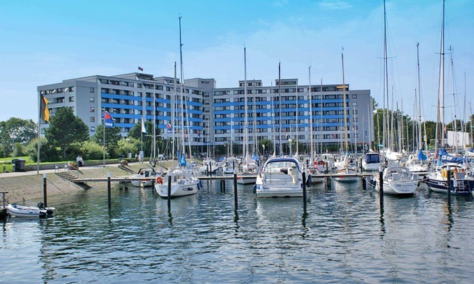 Damp Apartment | Penthouse apartment with W-LAN - Baltic Sea view to the sunny side - - with 2 x