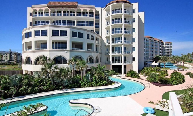 Galveston Condo | PENTHOUSE BEAUTY THAT SLEEPS 10 DIAMOND BEACH RESORT CONDOS