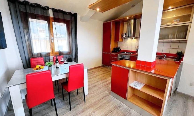 San Baronto Apartment | Penthouse Castiglio by Holiday World