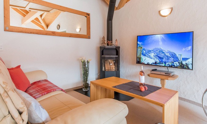 Wengen Apartment | Penthouse in Chalet Millennium - well located
