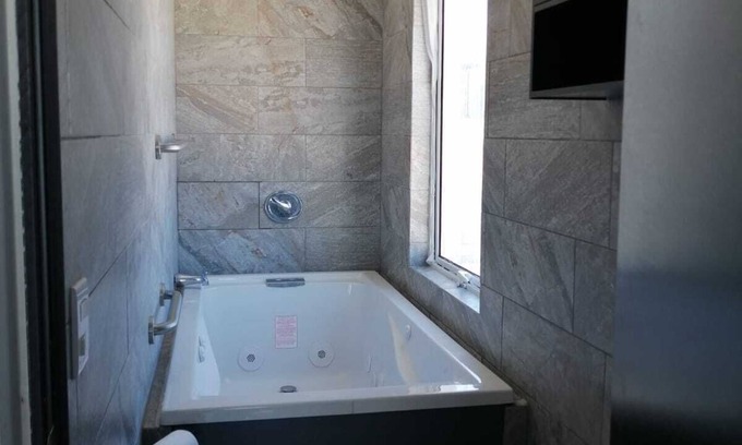 Centro Historico Apartment | Penthouse with spectacular ocean view one block to beach and large Mercado