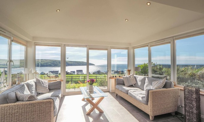 Gwbert Cottage | Pentir, Gwbert - Four Bedroom Cottage, Sleeps 7