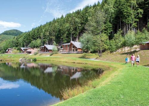 Llangollen Resort | Penvale Lakes Lodges