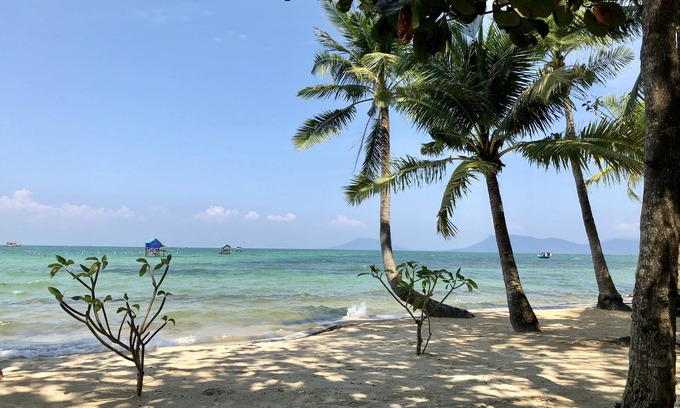 Ganh Dau Hotel | Peppercorn Beach