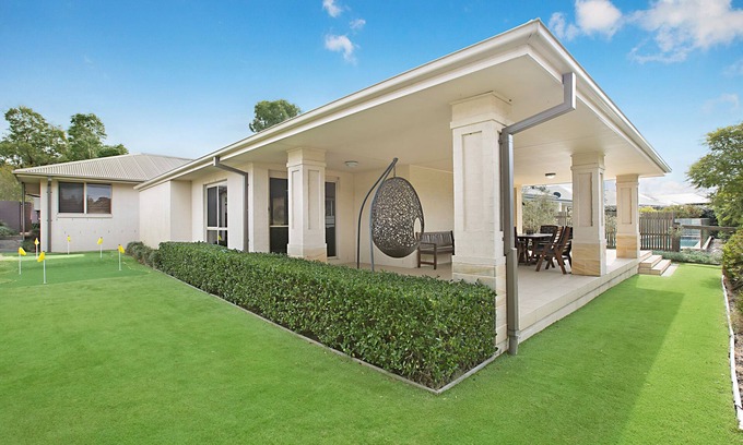 Pokolbin House | Peppertree at the Vintage
