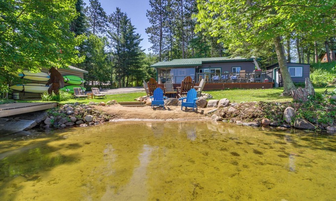 Pequot Lakes Cabin | Pequot Lakes Cabin w/Dock on Loon Lake!
