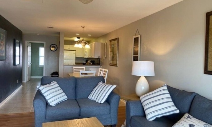 Innerarity Townhomes House | Perdido Bay Townhouse close to beach, pool access, two viewing decks!