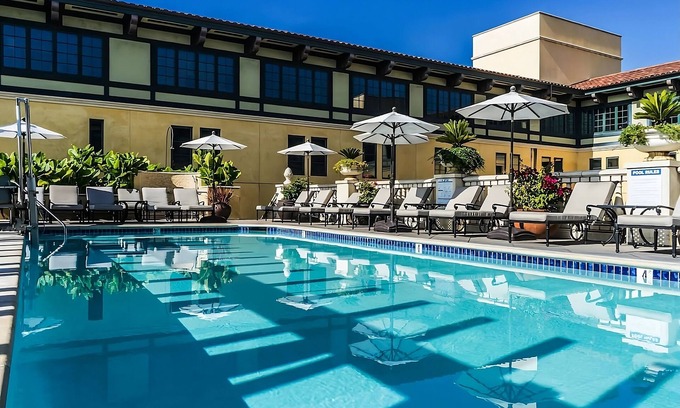 San Jose Hotel | Perfect for Business Trips to Silicon Valley! 2 Comfortable Accommodations