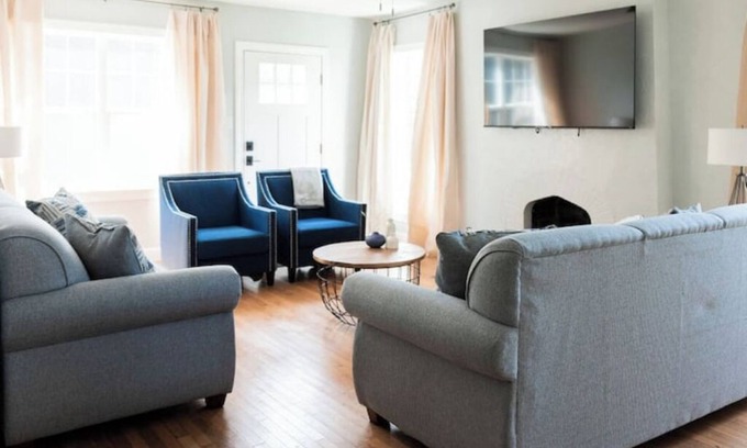 Central Oklahoma City House | Perfect for Large Groups/Walkable/Plaza