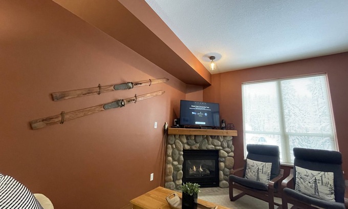Silver Star Mountain Condo | Perfect Ground Floor Condo in Creekside - ski right from your door!
