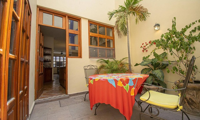 Downtown Mazatlan House | Perfect Historico Location!
