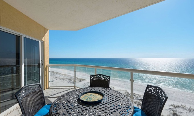 Villa Primera Condo | Perfect location for a winter getaway!