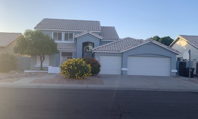 Arrowhead Shores House | Perfect Location! 2 miles from Peoria Sports Complex Spring training!