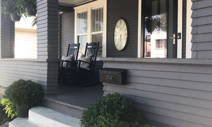 Aksarben - Elmwood Park House | Perfect Location In Midtown Omaha