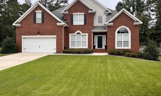 Evans House | Perfect Masters Retreat. Cozy home featuring salt water pool on a secluded lot.