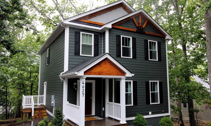 Massanutten House | Perfect Mountain Home, Hot Tub, Fire Pit, Pool Table, Massanutten Resort