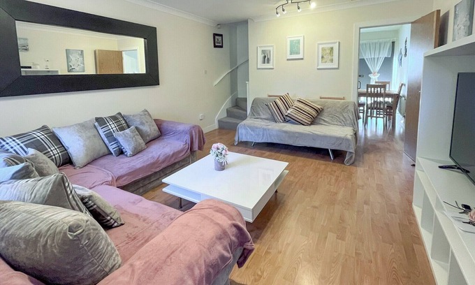 Grangetown Cottage | Perfect property for a city break.