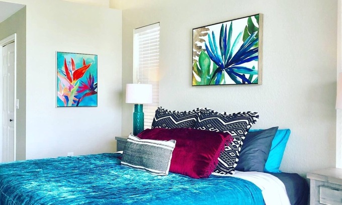 Apollo Beach House | Perfectly Comfortable Home steps to BEACH w/POOL & HOTTUB!