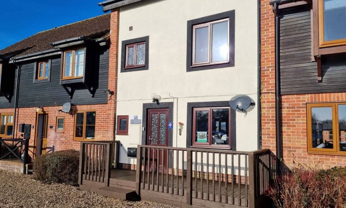 Wroxham Cottage | Perfectly located self catering holiday cottage
