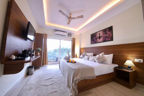 Haridwar Hotel | Perfectstayz Premium Forest Valley Rishikesh