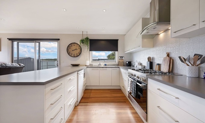 Warrnambool House | Pertobe Lane - close to everything that is Warrnambool
