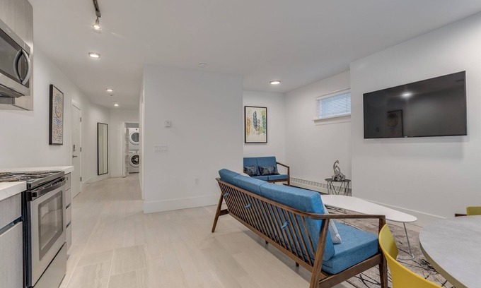 West End Apartment | Pet Allowed - Available September 1st - Furnished 3 Bedroom @1425 Haro