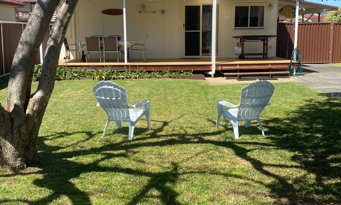 Callala Beach House | Pet & Family Friendly - Relax & Unwind