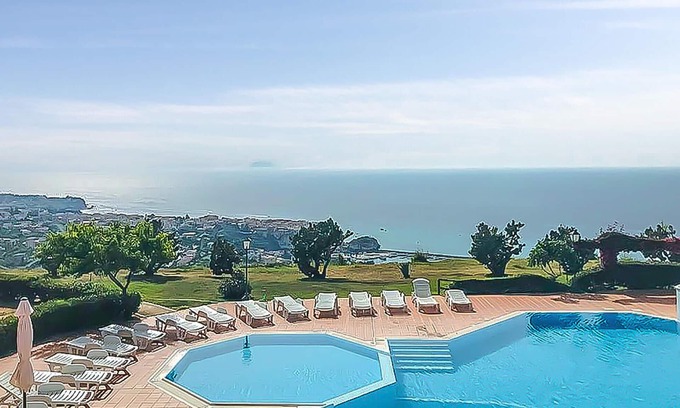 Parghelia Apartment | Pet friendly apartment in Parghelia