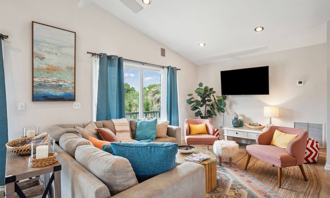 Waters Edge House | Pet-Friendly, Close to beach access & town, Large - 2100 sq ft! Afternoon Delight!
