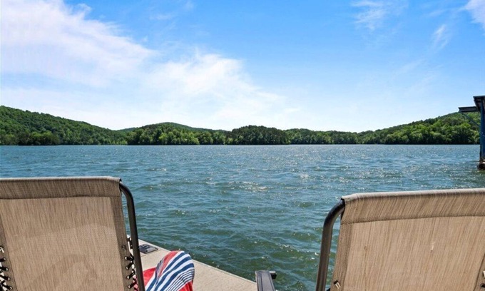 Sharps Chapel Condo | Pet friendly. Covered Dock. Lakeside Firepit. August & September dates available