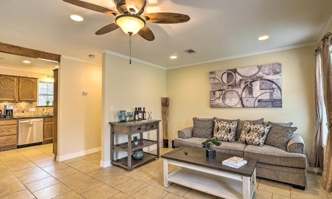 Georgetown House | Pet-Friendly Georgetown Home Less Than 1 Mi to Dtwn!