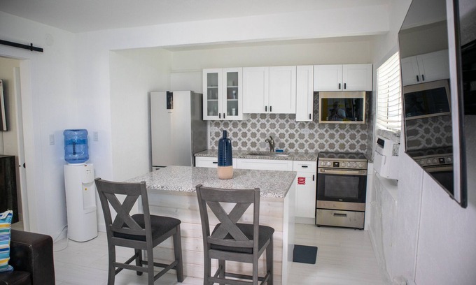 Marathon Cottage | Pet Friendly Half-Duplex Cottage with kayaks and 40' Slip Option at Marina