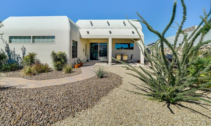 Las Cruces House | Pet-Friendly Las Cruces Gem w/ Private Backyard!