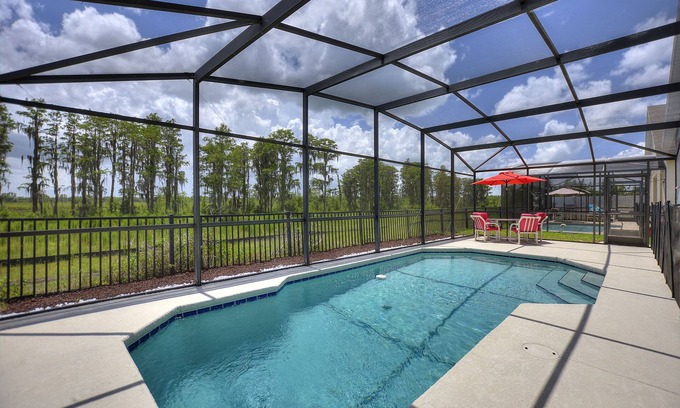 Sunset Ridge House | Pet friendly Pool Home with King suite 10 minutes to Disney World