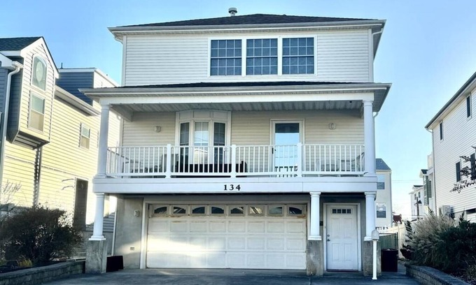 Sea Isle City House | Pet Friendly Single Family Home within walking distance to downtown Sea Isle