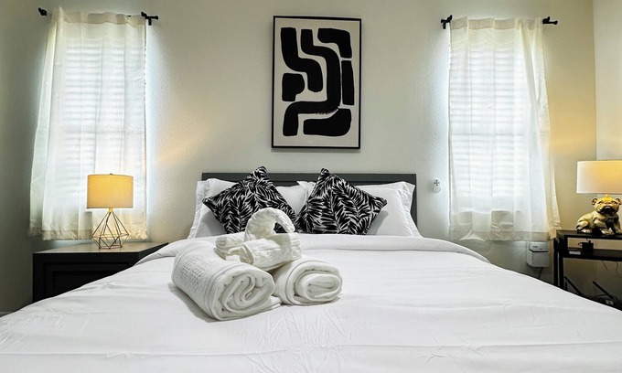 Spring Hill Apartment | Pet Friendly Studio with Private Patio