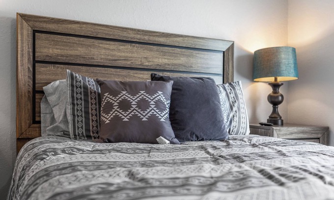 Tulsa House | Pet-Friendly Tulsa Vacation Rental w/Sunroom