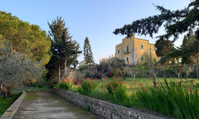 Licata Villa | Pet-Friendly Villa 'Rosa' with Sea View & Terraces