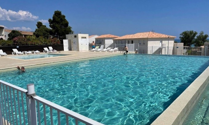 Bravone Apartment | Petit F2 en RDC a 100m de la mer