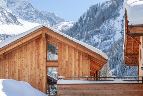 Chamonix-Mont-Blanc Apartment | Petit Yeti Chalet