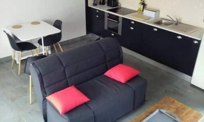 La Fleche House | Petite de Maison
