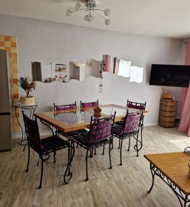 Cessenon-sur-Orb House | Petite maison au cœur du village