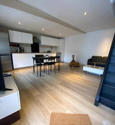 Lisses House | Petite maison de ville